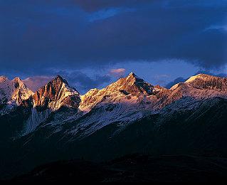 金亨泰谈《星刃》女主设计：符合我口味 玩家也喜欢